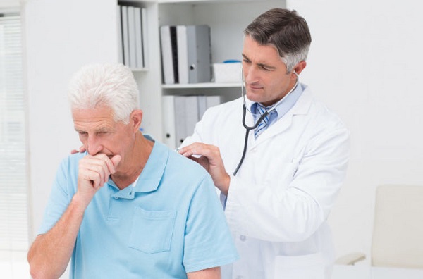 Bệnh viêm phổi ở người già